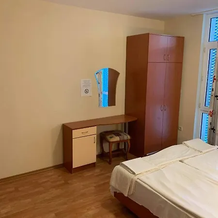 Elit 4 Slăntjev Brjag